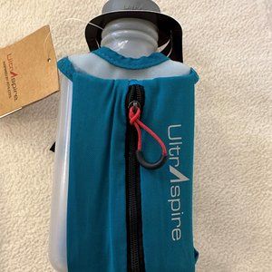 Brand New! UltrAspire 550 Water Bottle for Running / Runners  NWT